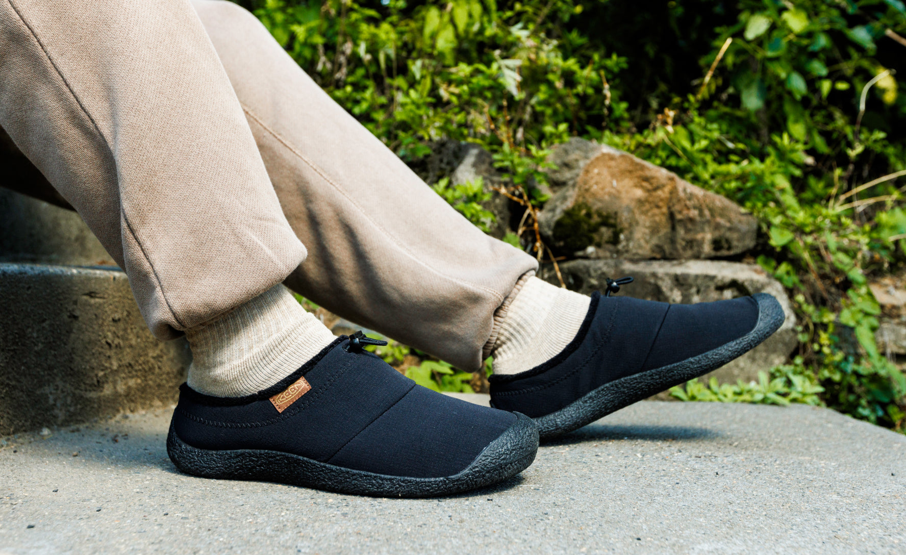 Men's Howser III Slide | Black Quilted - Image 7