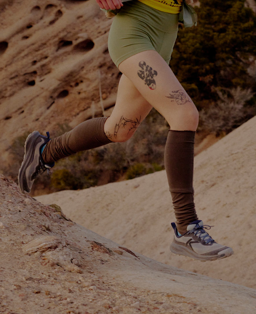 Women's Wander Trail Running Shoe | Black/Magnet - Image 8