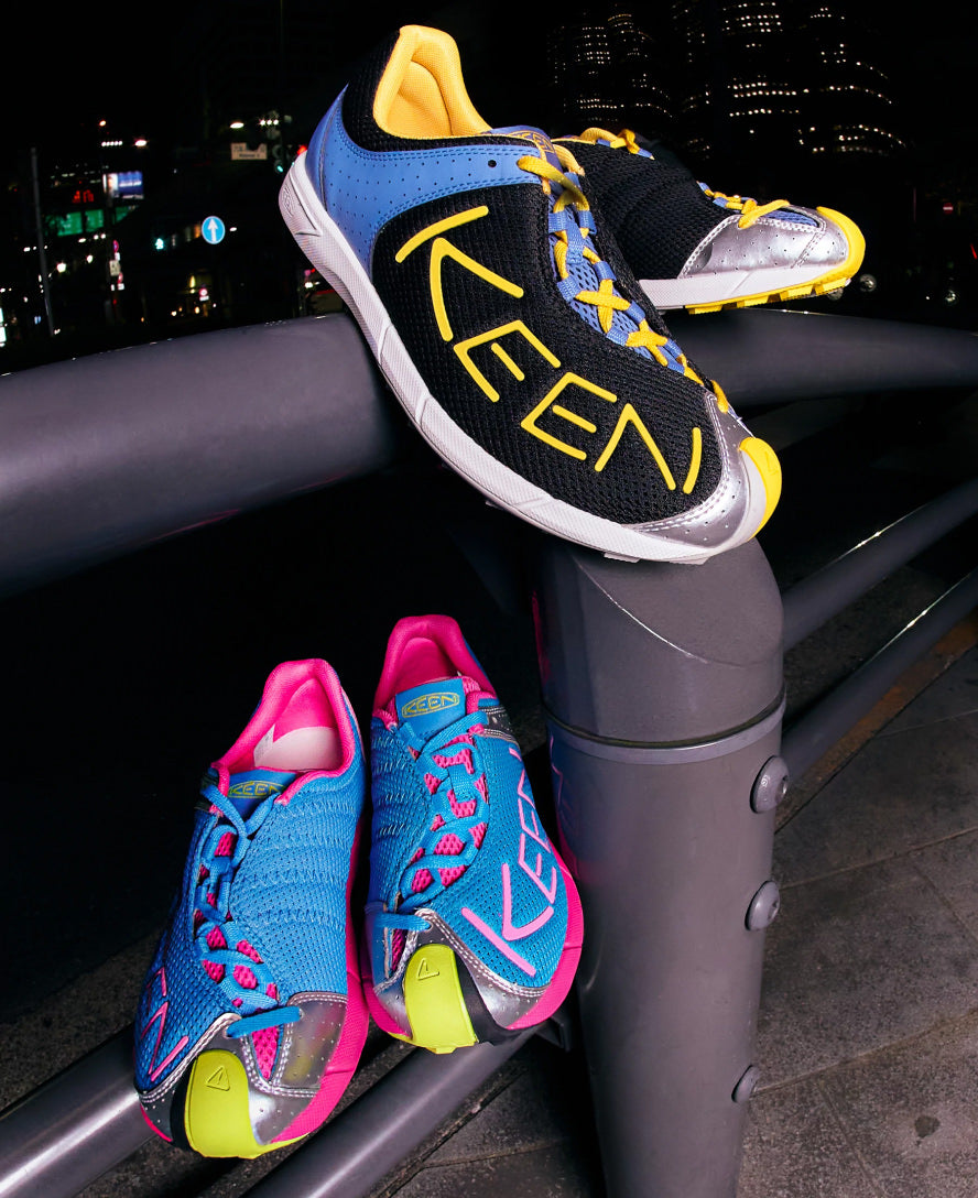 Women's A86 Sneaker | Black/Silver - Image 9