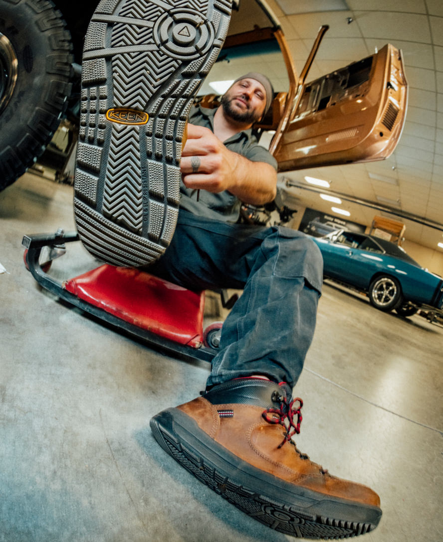 Men's Gibson Hiker Work Boot (Carbon Toe) | Bison/Black - Image 9