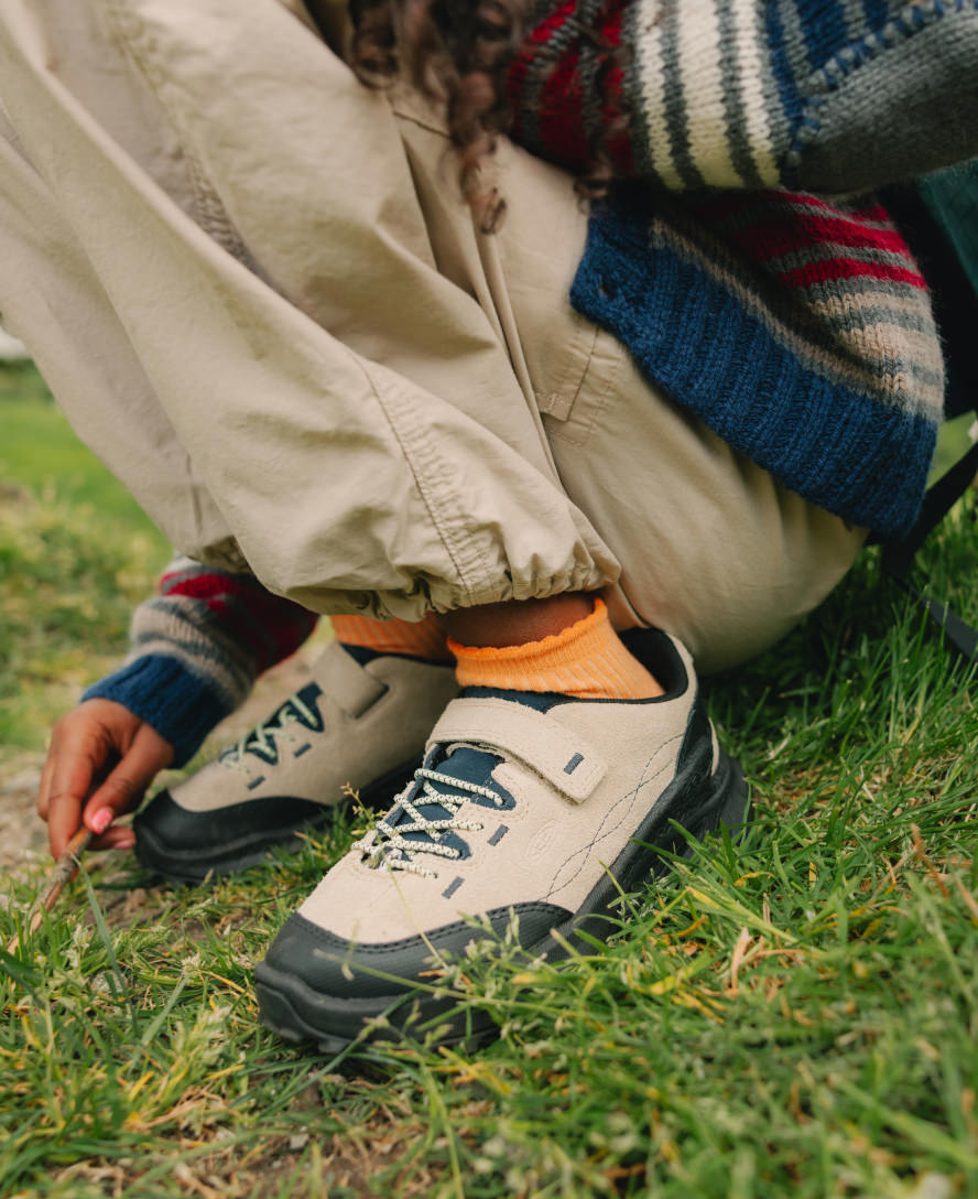 Little Kids' Jasper Zionic Sneaker | Naval Academy/Flame Orange - Image 9